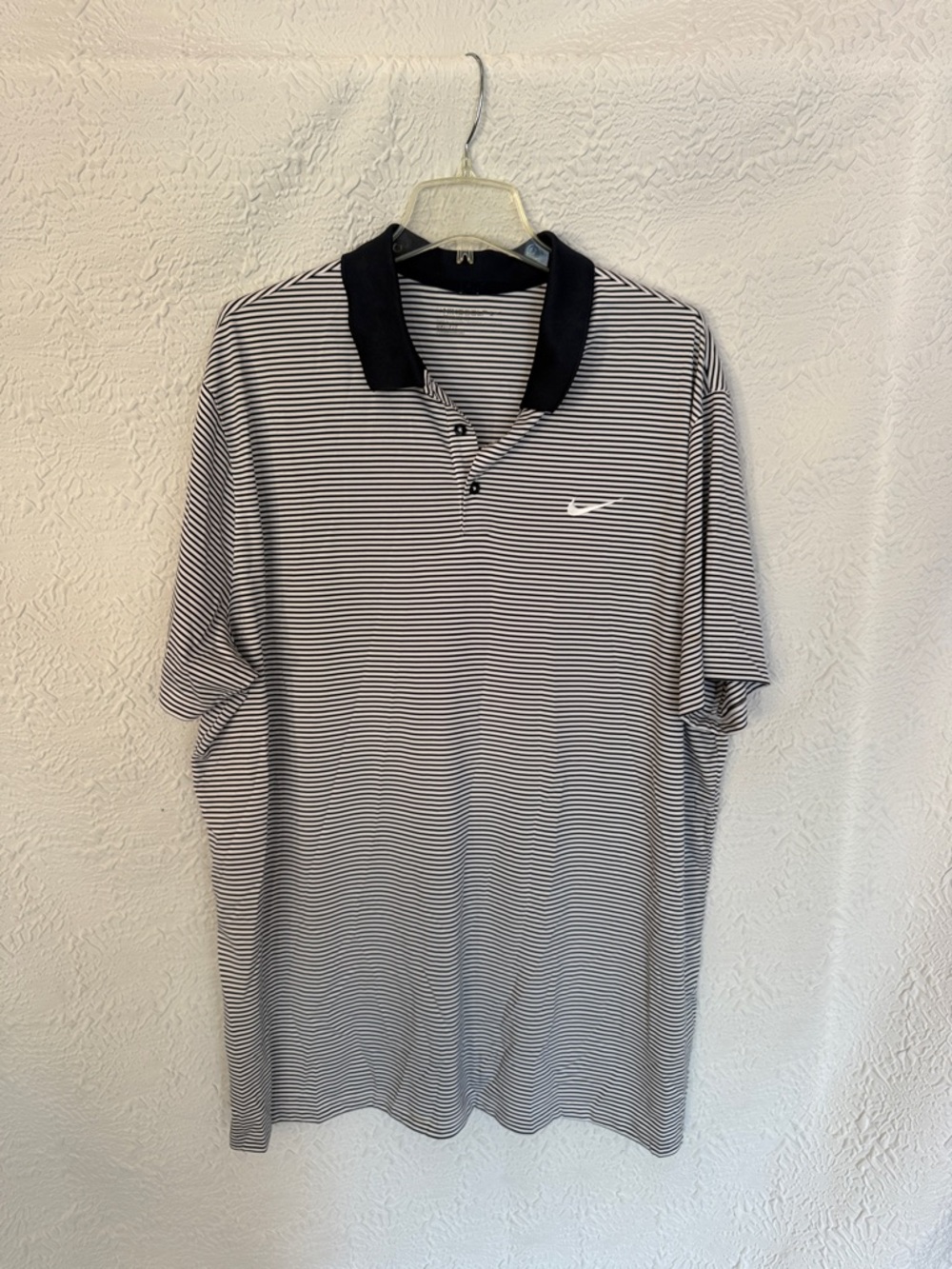 Nike Golf Men’s Navy & White Dri-Fit Striped Polo with Navy Collar size 2XL